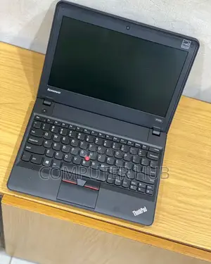 Laptop Lenovo ThinkPad X131e 4GB Intel HDD 320GB