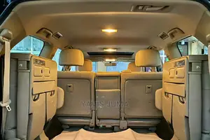 Toyota Land Cruiser 2010 Black