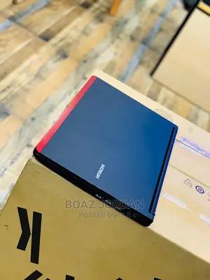 Laptop 4GB Intel SSD 128GB