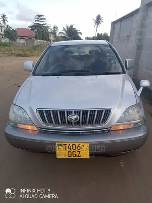 Toyota Harrier 2004 2.4 Silver