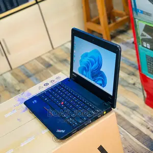 Laptop Lenovo ThinkPad 11e 4GB Intel Core I3 SSHD (Hybrid) 320GB