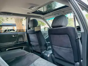 Toyota Kluger 2003 Black