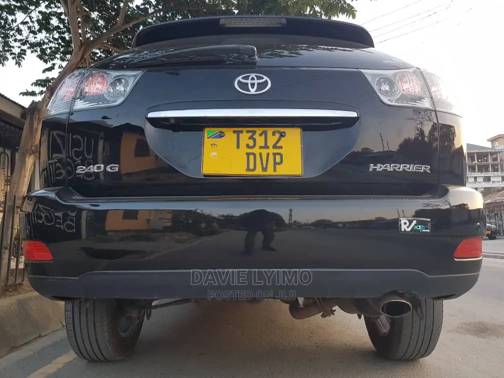 Toyota Harrier 2005 Black