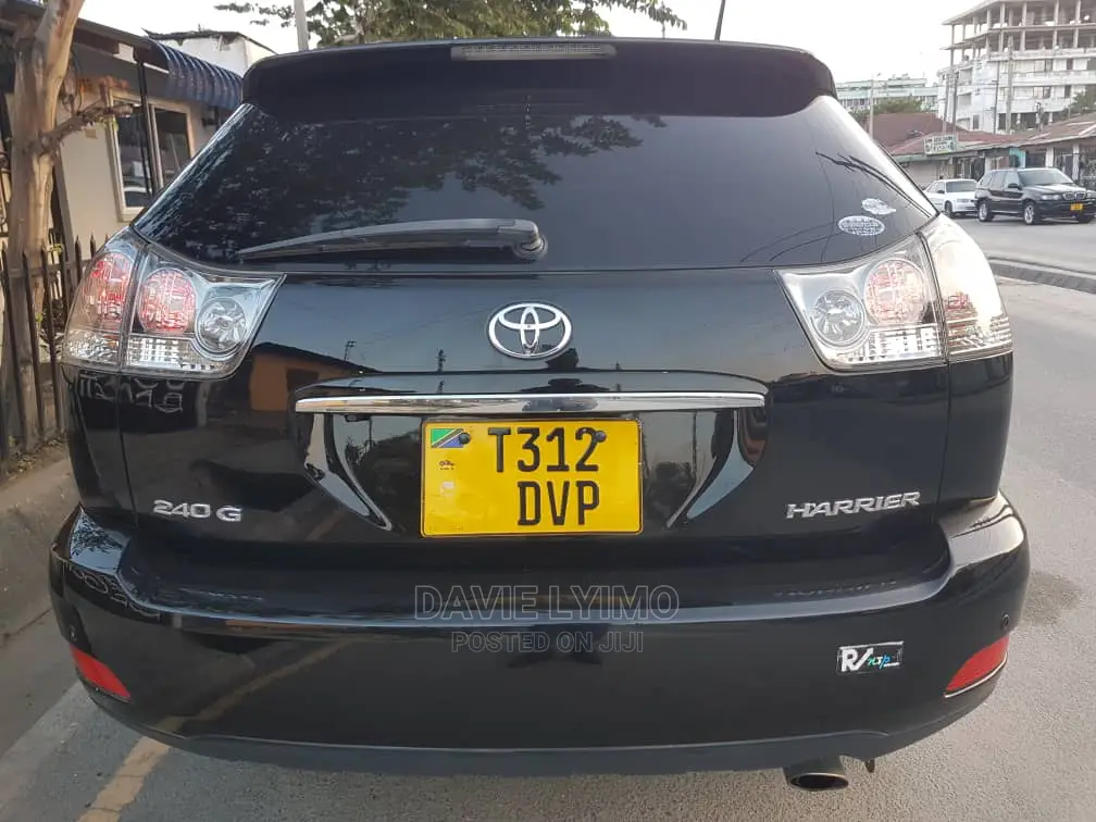 Toyota Harrier 2005 Black