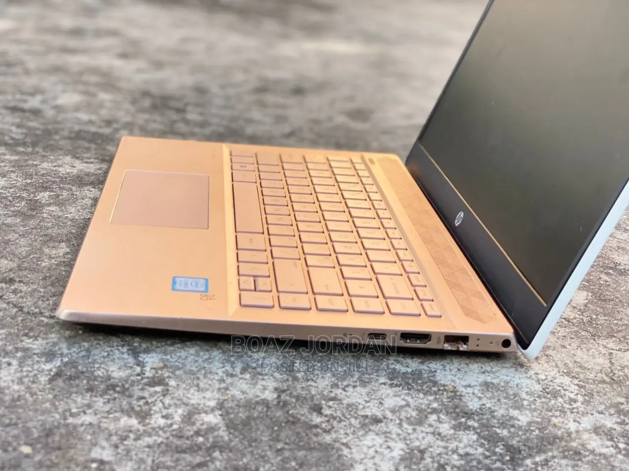 New Laptop HP Pavilion 14-Ce3064st 4GB Intel Core I3 SSD 128GB