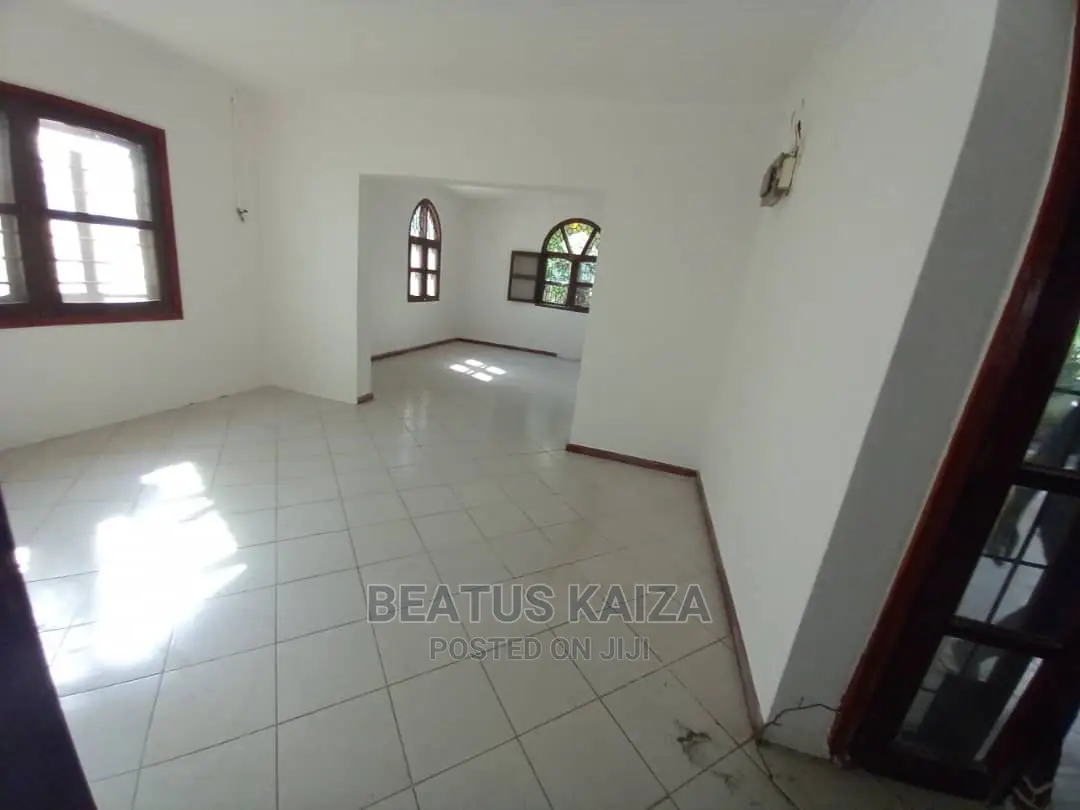 3bdrm Bungalow in Mikocheni Clouds Fm, Kinondoni for rent
