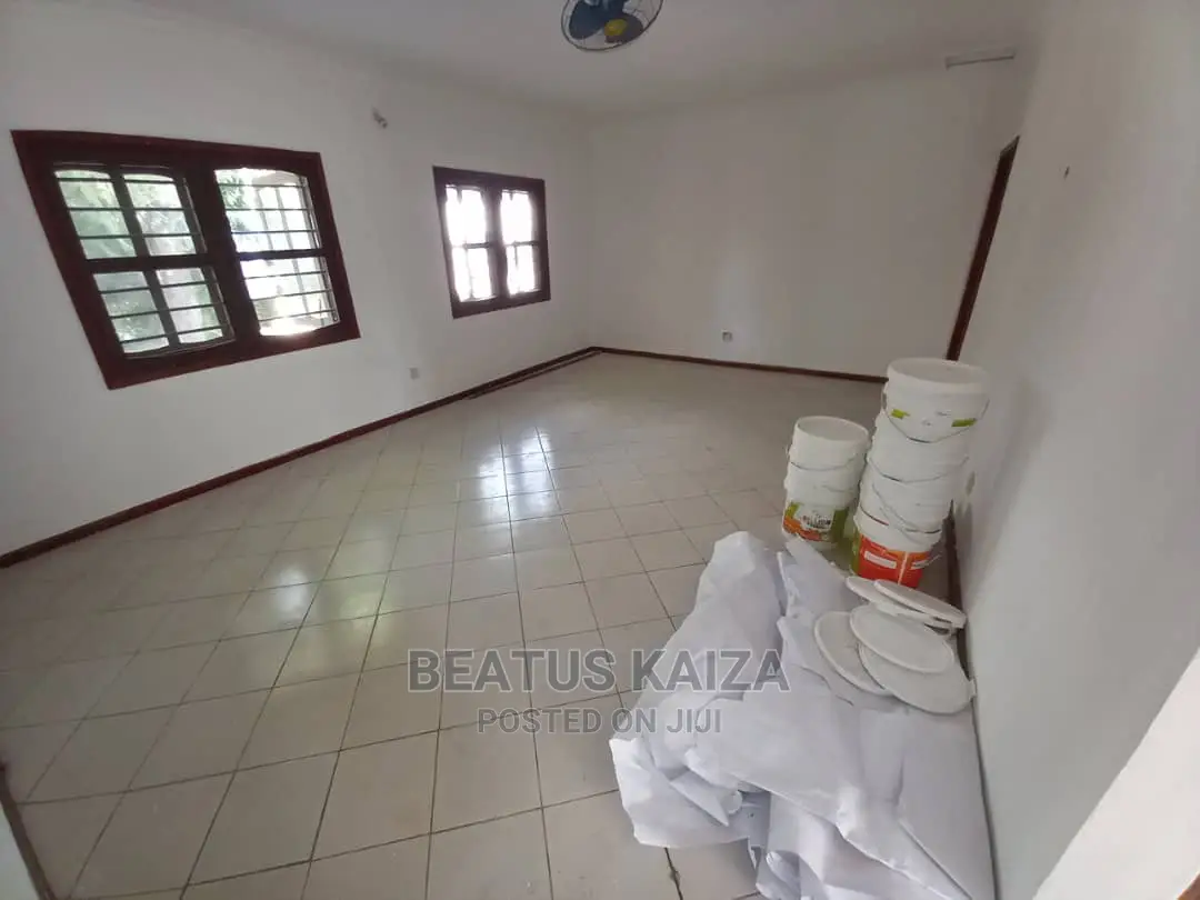 3bdrm Bungalow in Mikocheni Clouds Fm, Kinondoni for rent