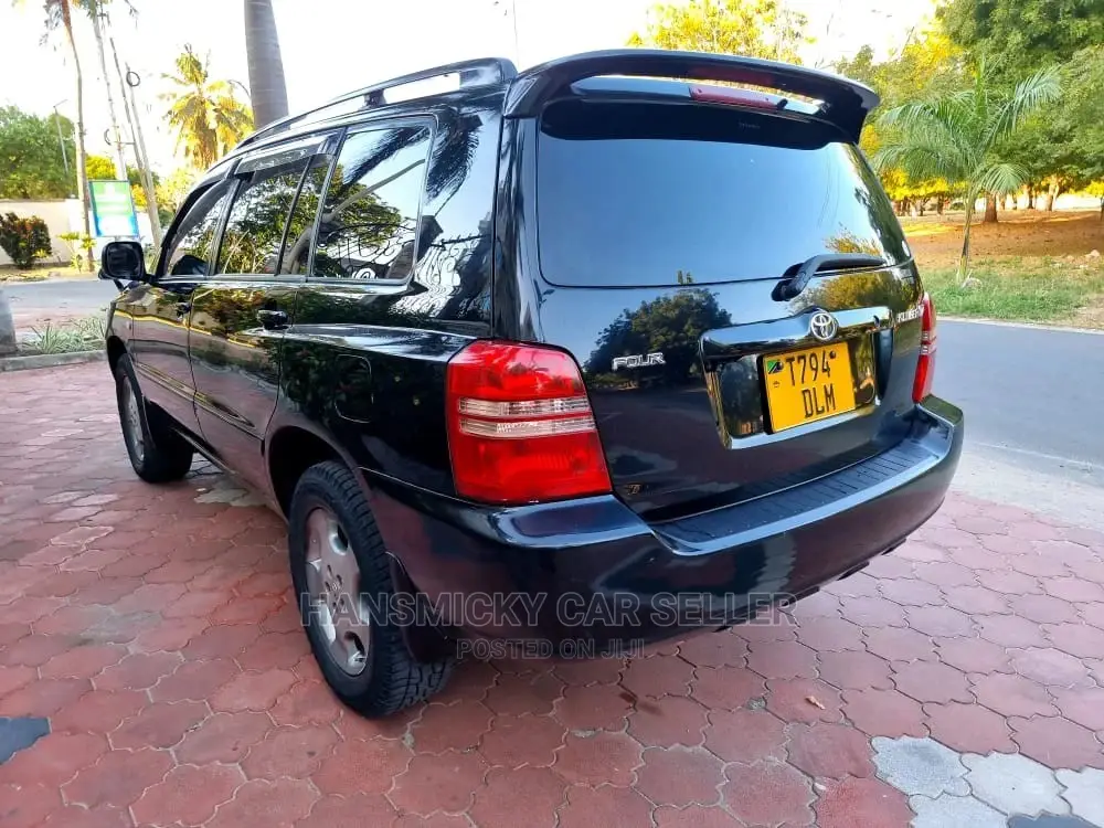 Toyota Kluger 2003 Black