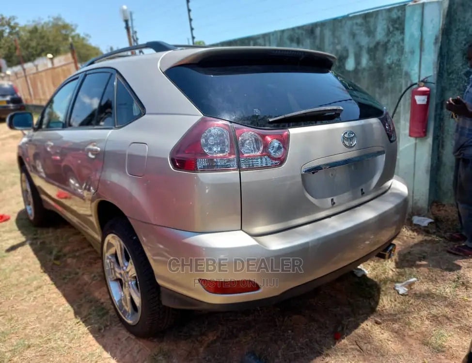 Toyota Harrier 2.4 4WD 2006 Gray