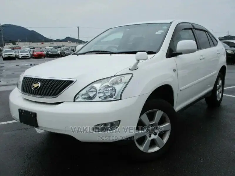 Toyota Harrier 2005 White
