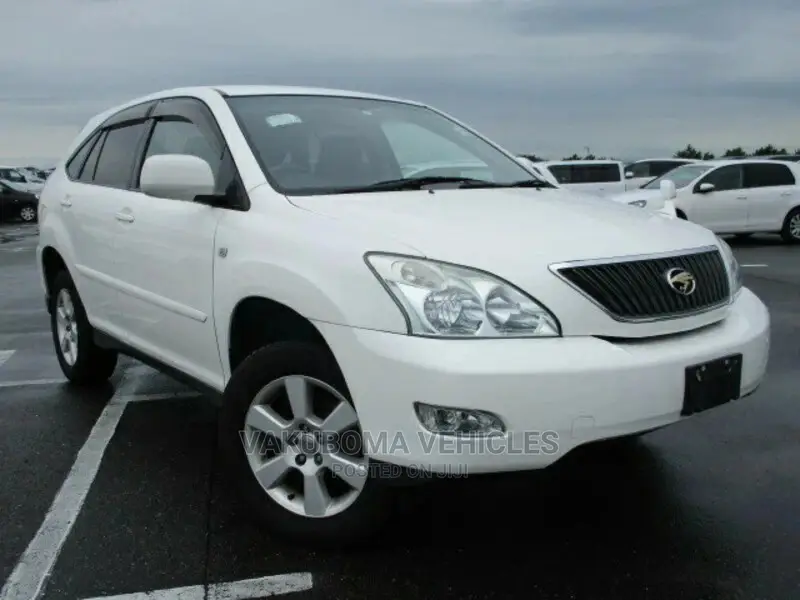 Toyota Harrier 2005 White