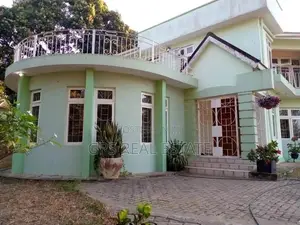 7bdrm Mansion in Enzo Mansa, Kinondoni for Sale