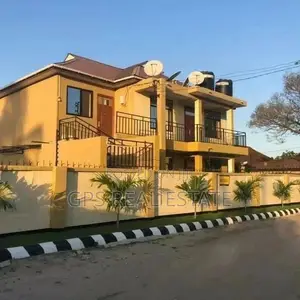 3bdrm House in Enzo Mansa, Kinondoni for Rent