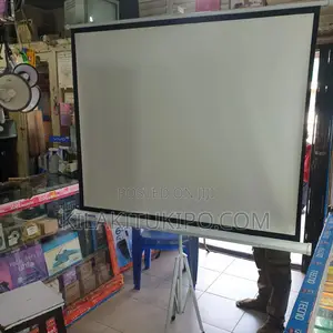 Tripod Projection Screen Body 180x180cm