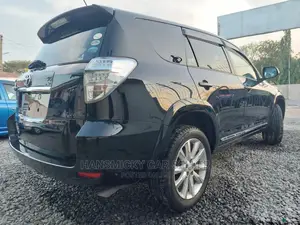 Toyota Vanguard 2011 Black
