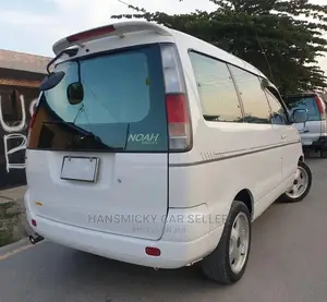 Toyota Noah 2001 White