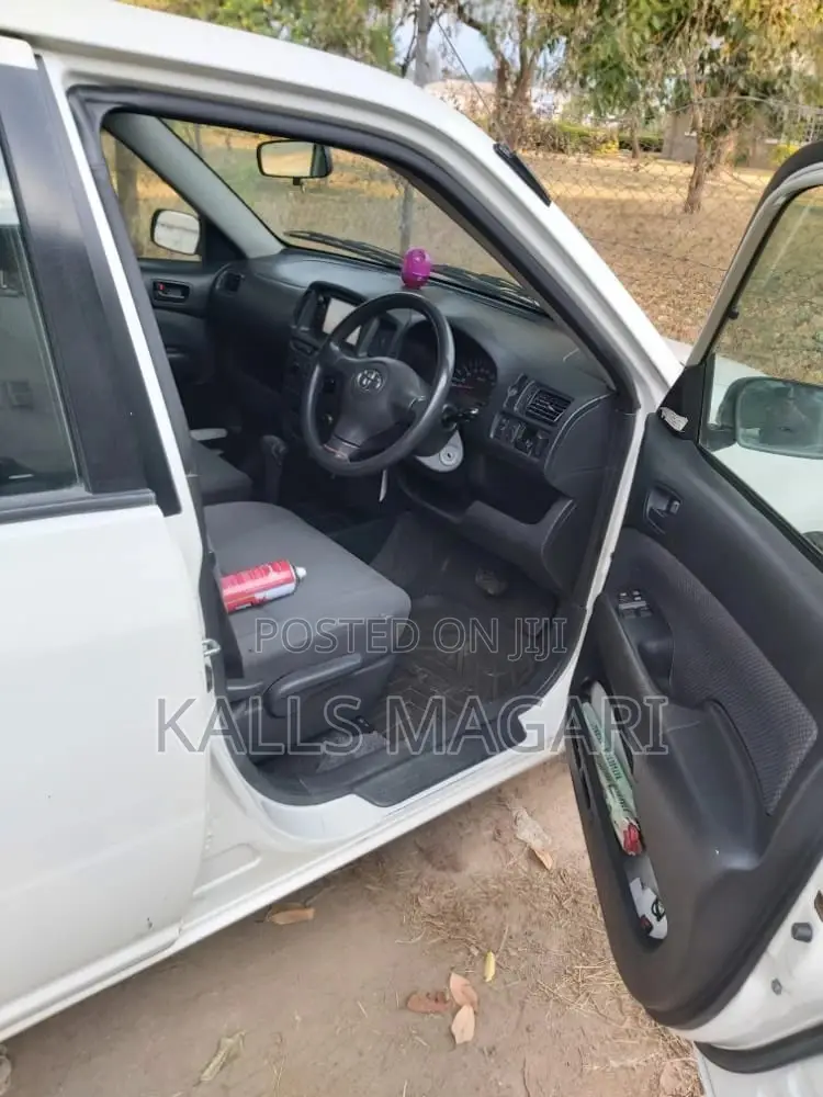 Toyota Succeed 2009 White