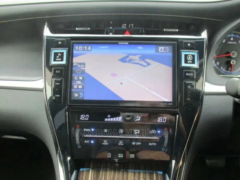 Toyota Harrier 2014 White