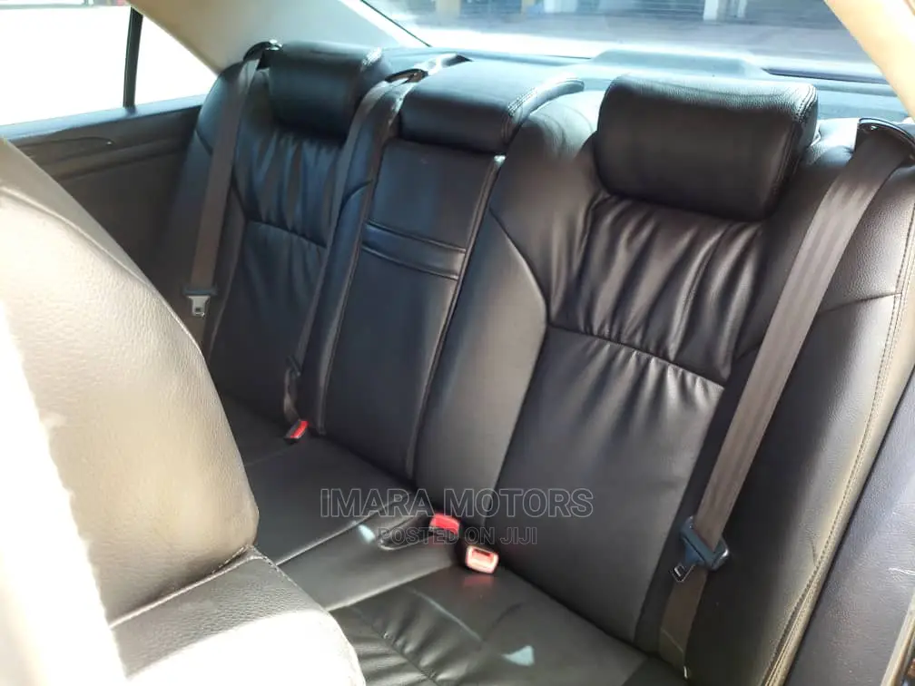 Toyota Crown 2005 Royale Black