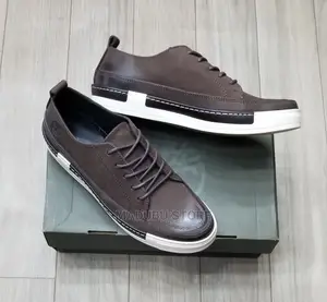 Men's Casual Shoes