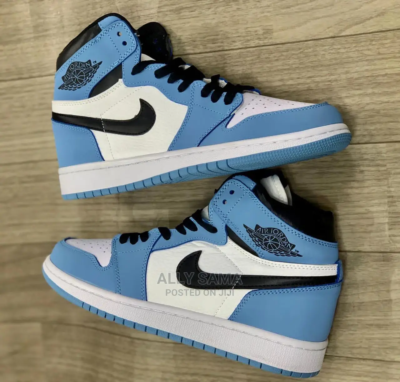 Nike Blue White