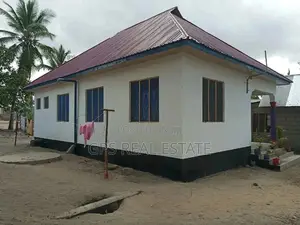 5bdrm House in Evans Mansa, Ilala for Sale