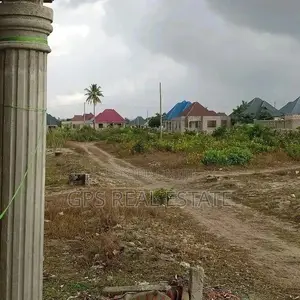 3bdrm House in Evans Mansa, Vikindu for Sale