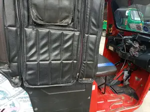 TVS Apache 180 RTR 2021 Red