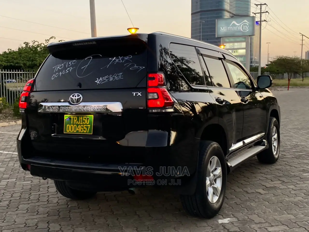 Toyota Land Cruiser Prado 2010 Black