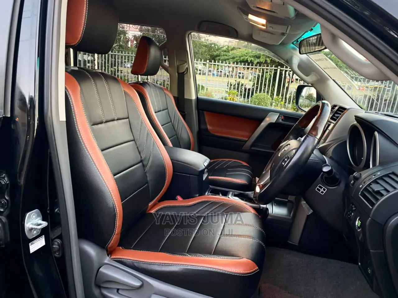 Toyota Land Cruiser Prado 2010 Black