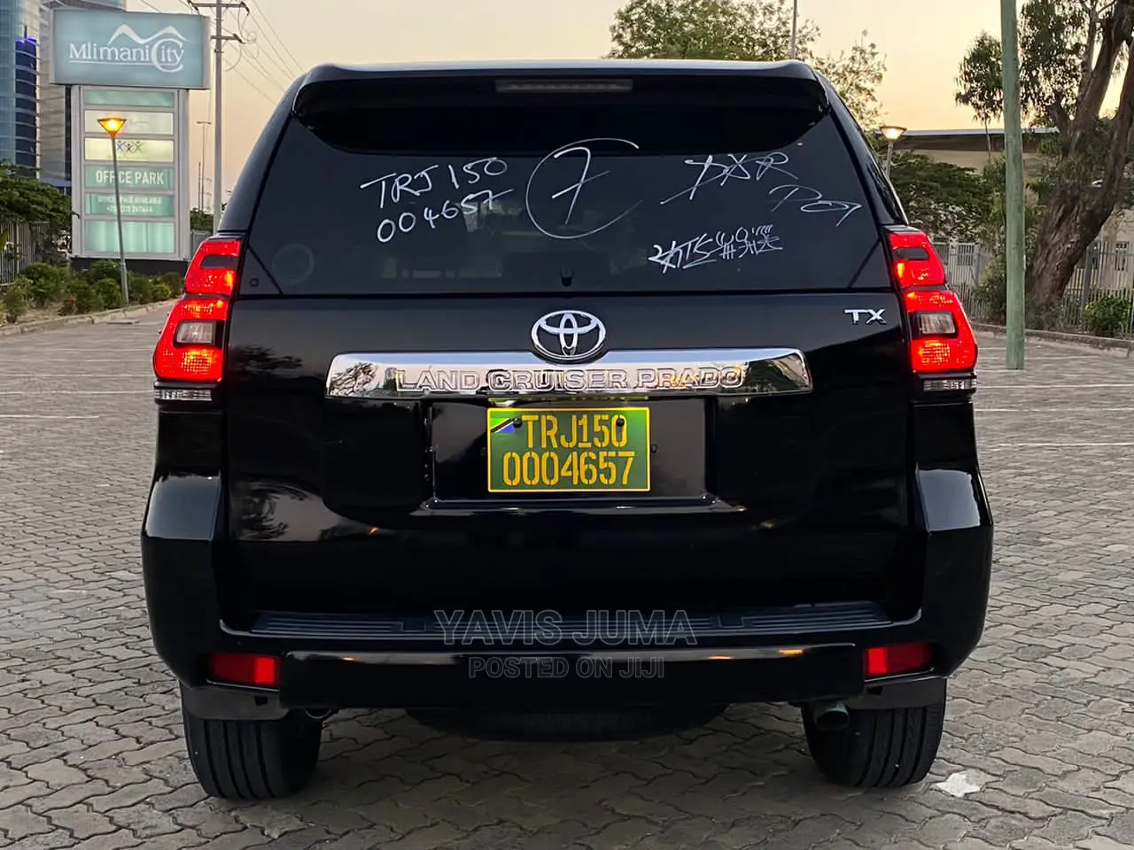 Toyota Land Cruiser Prado 2010 Black