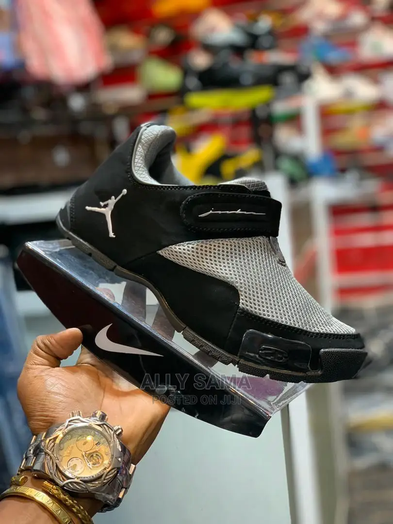 Air Jordan Black