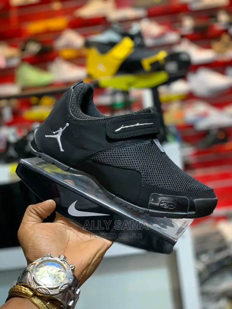 Air Jordan Black