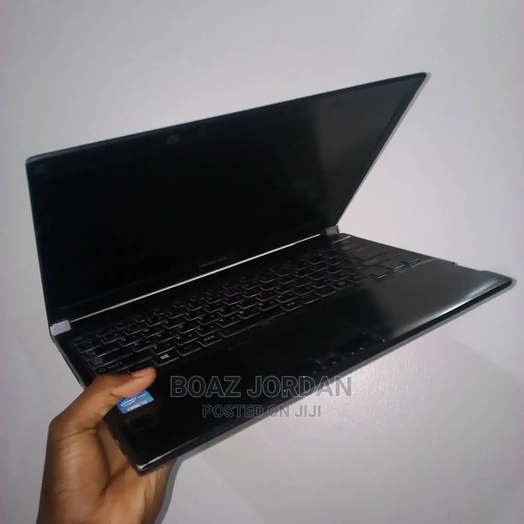 Laptop Dell Inspiron 15 6GB Intel Core I3 HDD 500GB