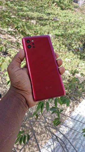 LG Q92 128 GB Red