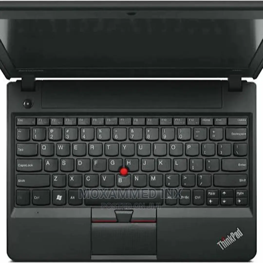New Laptop Lenovo ThinkPad X131e 4GB Intel Core 2 Duo HDD 320GB