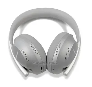 Bose Noise Cancelling Headphones 700
