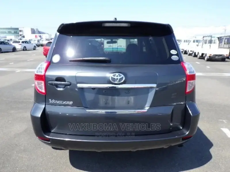 Toyota Vanguard 2007 Gray