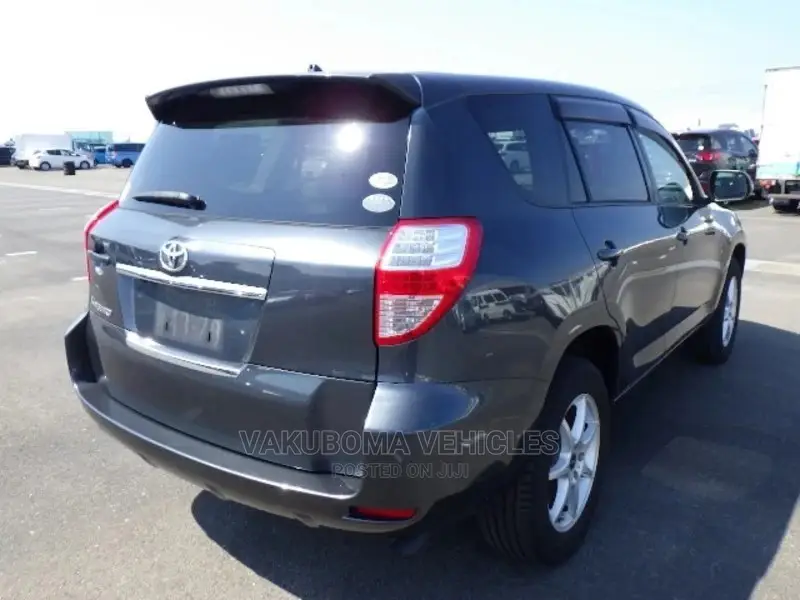 Toyota Vanguard 2007 Gray