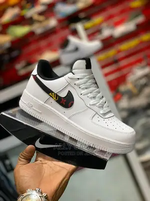 Air Nike LV White