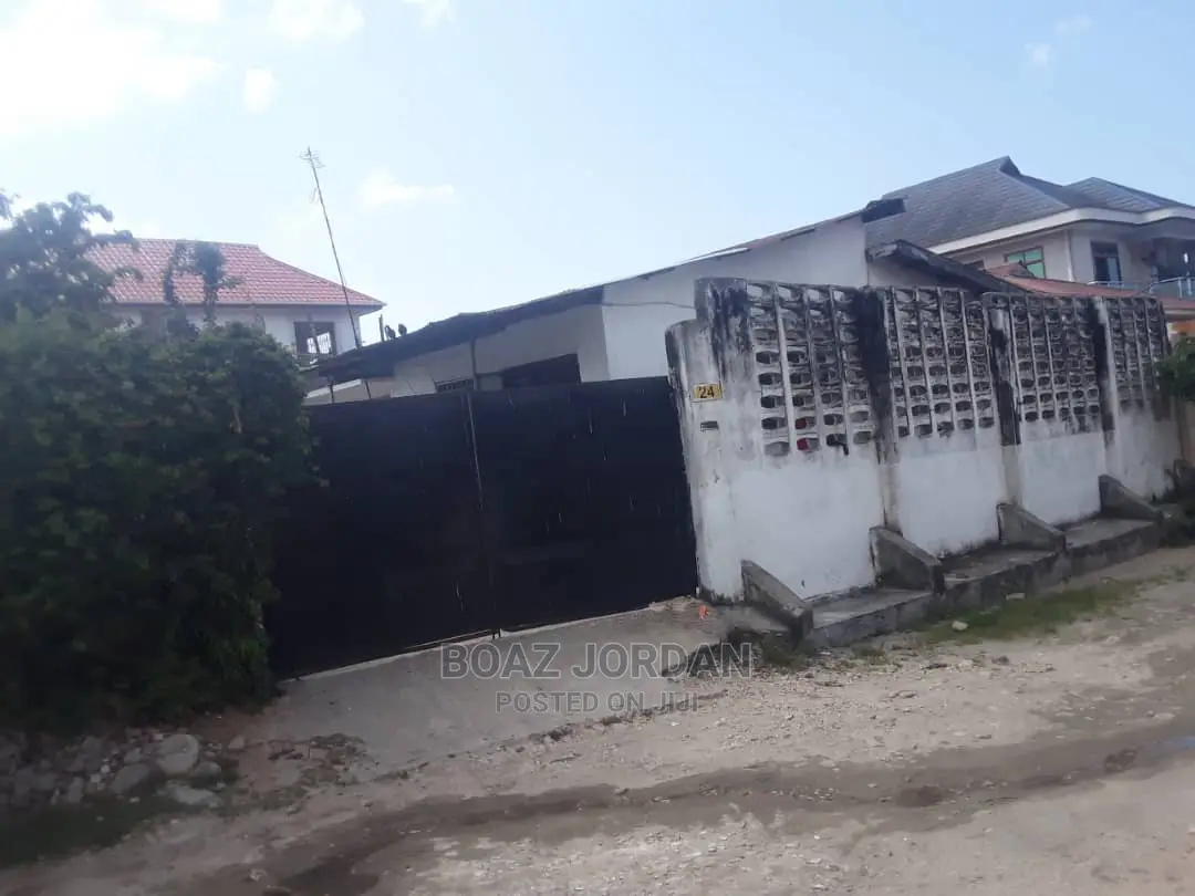 Furnished 5bdrm Bungalow in Boaz Mwakyembe, Kawe for Sale