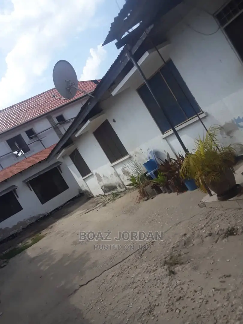 Furnished 5bdrm Bungalow in Boaz Mwakyembe, Kawe for Sale