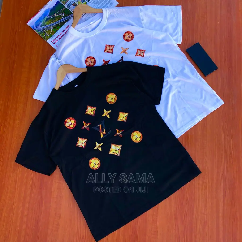 Men's Tshirt Black White