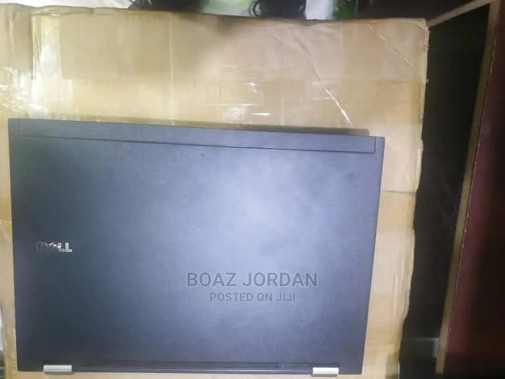 Laptop Dell Latitude E6400 2GB Intel Core 2 Duo HDD 250GB