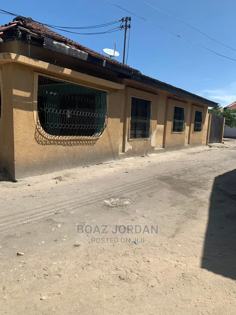 Furnished 3bdrm House in Boaz Mwakyembe, Kawe for Sale