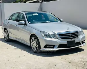 Mercedes-Benz E250 2011 Gray