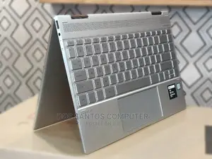 New Laptop HP Spectre X360 13 8GB Intel Core I5 SSD 320GB
