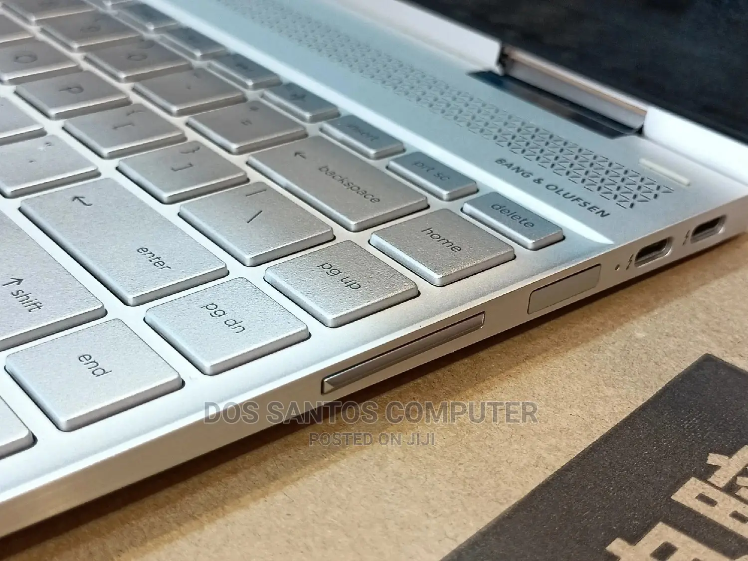 New Laptop HP Spectre X360 13 8GB Intel Core I5 SSD 320GB