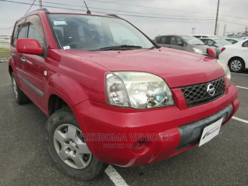 Nissan X-Trail 2005 Red
