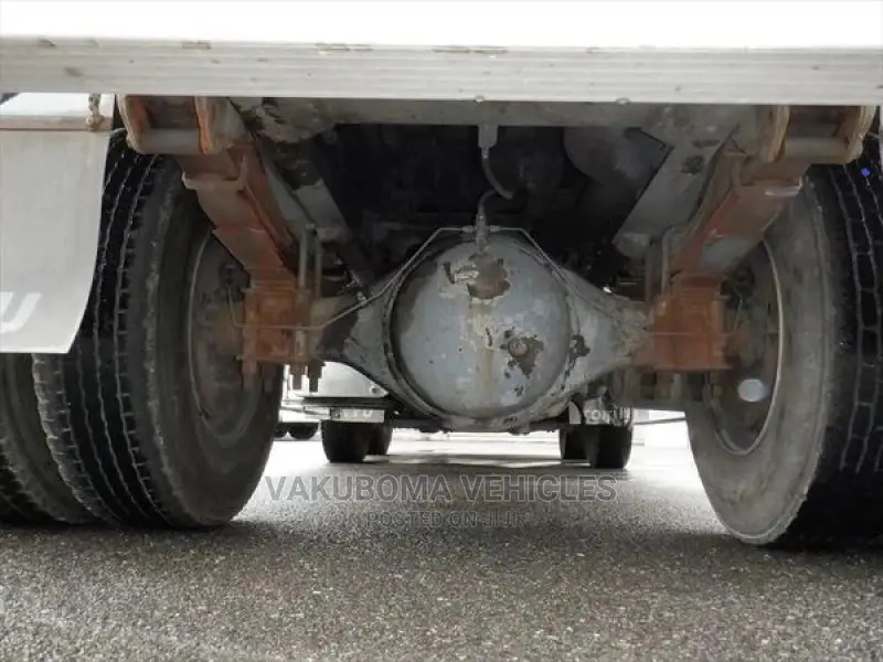Tank Truck/ Lorry